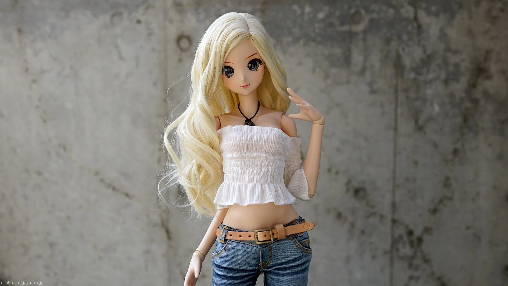 Low Rise Jeans