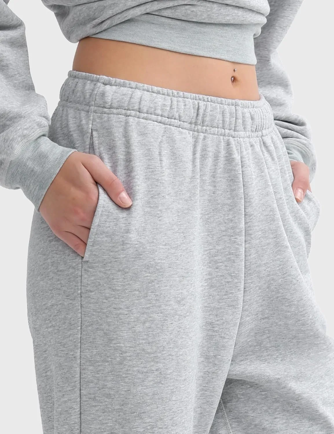 PUMIEY Women's Sweatpants High Waisted Baggy Sweat Pants Workout Casual Joggers Pants Airy Collection