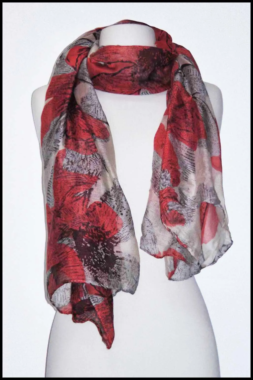 Ultra-soft Grand Floral Patterned Scarf