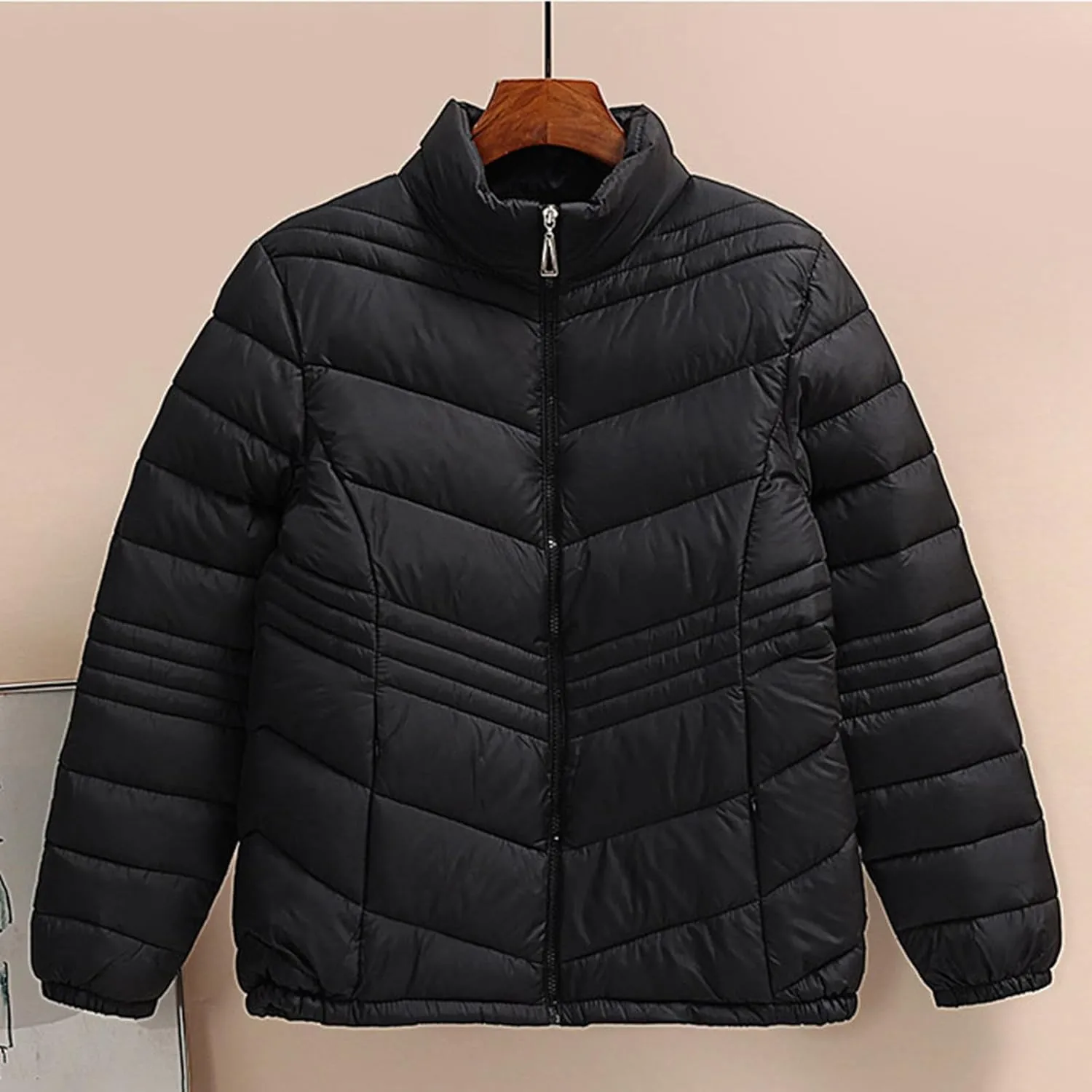Women's Winter Casual Quilted Jackets Stand Collar Zip Up Short Down Puffer Jacket Padded Outerwear Coats with Pocket